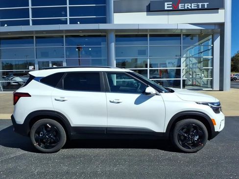 New 2026 Kia Seltos EX w/ EX Sunroof Package image 2