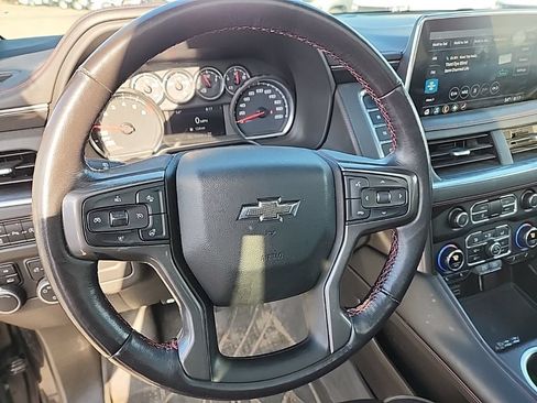 Used 2021 Chevrolet Tahoe RST w/ Luxury Package AWD/4WD image 9