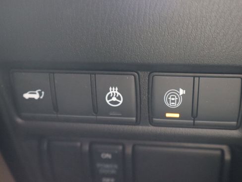 Used 2024 Nissan Armada Platinum w/ Cargo Package image 23