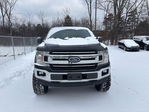 Used 2020 Ford F150 XLT image 2
