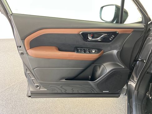 New 2026 Subaru Forester Touring AWD/4WD image 12