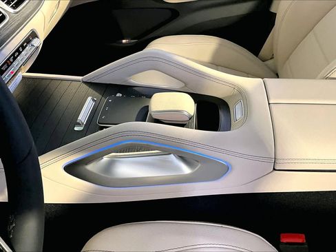 New 2026 Mercedes-Benz GLE 450 4MATIC image 10