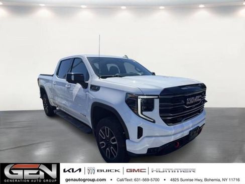 Used 2024 GMC Sierra 1500 AT4 w/ Technology Package AWD/4WD image 1
