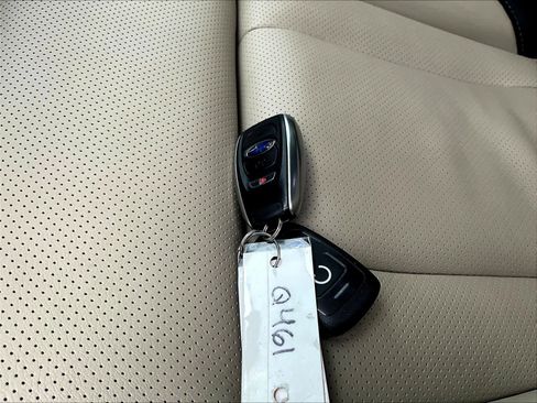 Used 2023 Subaru Outback Limited image 30