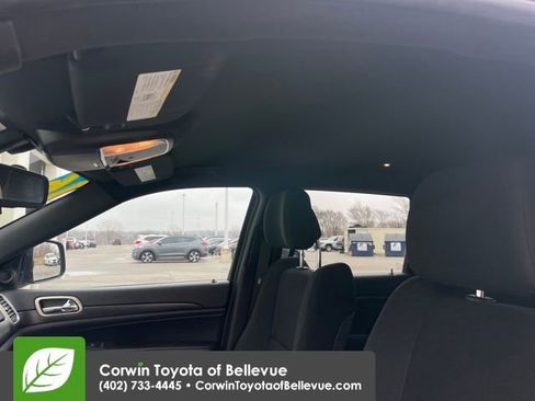 Used 2016 Jeep Grand Cherokee Laredo w/ Quick Order Package 23E image 10