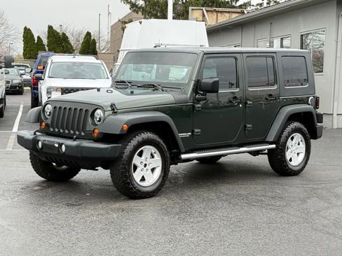 Used 2010 Jeep Wrangler Unlimited Sport image 7