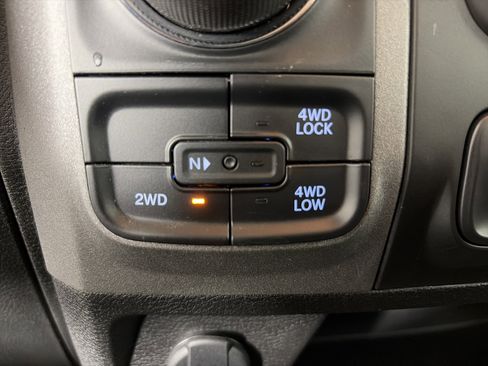 Used 2022 RAM 1500 Tradesman AWD/4WD image 14