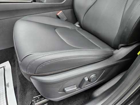 New 2026 Kia Sportage EX AWD/4WD image 8