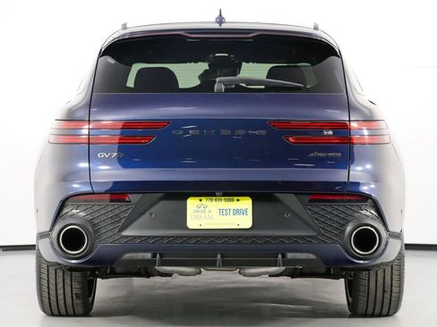 Used 2025 Genesis GV70 3.5T Sport w/ Sport Advanced Package image 11