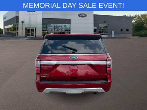 Used 2018 Ford Expedition Platinum AWD/4WD image 8