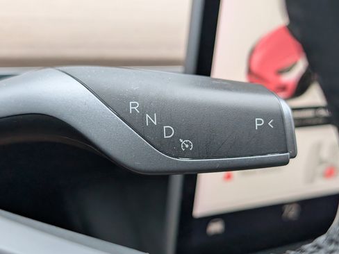 Used 2021 Tesla Model 3 Performance image 26