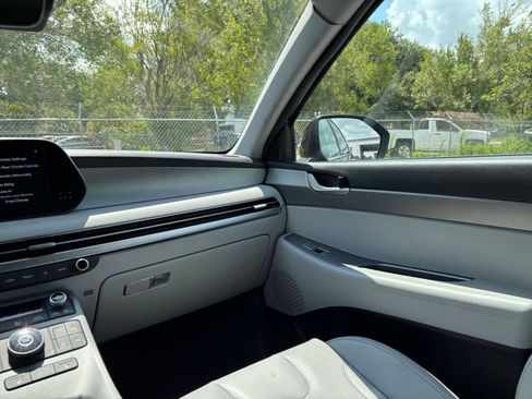 Used 2025 Hyundai Palisade SEL FWD image 39