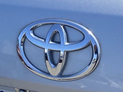 Used 2018 Toyota Yaris iA image 4