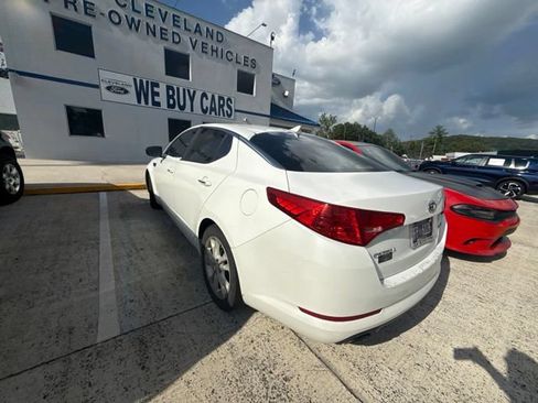 Used 2012 Kia Optima EX FWD image 11