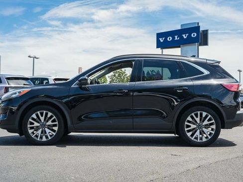 Used 2020 Ford Escape Titanium AWD/4WD image 4