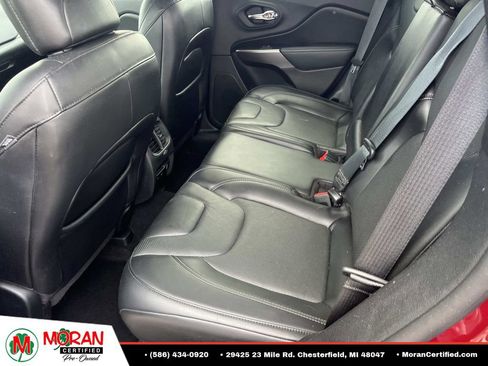 Used 2020 Jeep Cherokee Limited AWD/4WD image 12