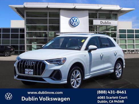 Used 2023 Audi Q3 2.0T Premium Plus AWD/4WD image 8