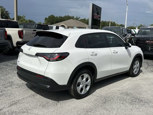 Used 2025 Honda HR-V LX image 5