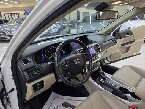 Used 2015 Honda Accord EX-L image 18
