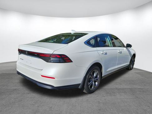 Used 2024 Honda Accord EX image 27