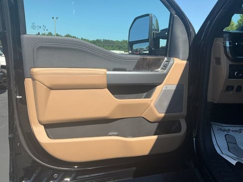 New 2026 Ford F250 Lariat w/ Chrome Package AWD/4WD image 17