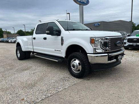 Used 2022 Ford F350 XL w/ STX Appearance Package AWD/4WD image 2