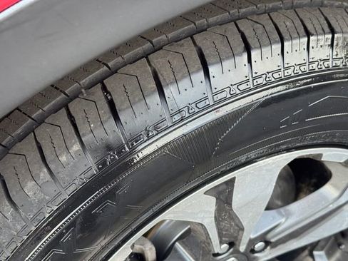 Used 2020 Honda CR-V LX image 11