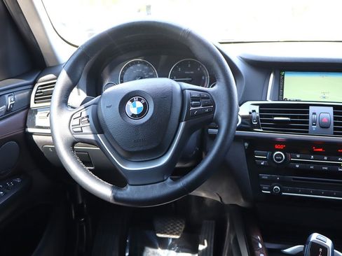 Used 2016 BMW X3 xDrive28d image 14