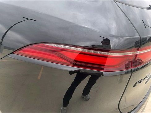 Used 2021 Jaguar F-PACE S image 34