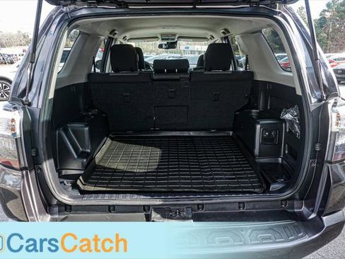 Used 2020 Toyota 4Runner SR5 image 40