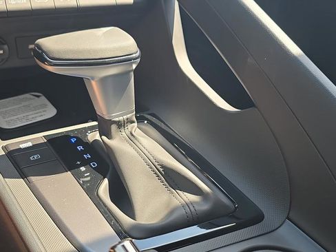 New 2026 Hyundai Elantra Sport FWD image 20