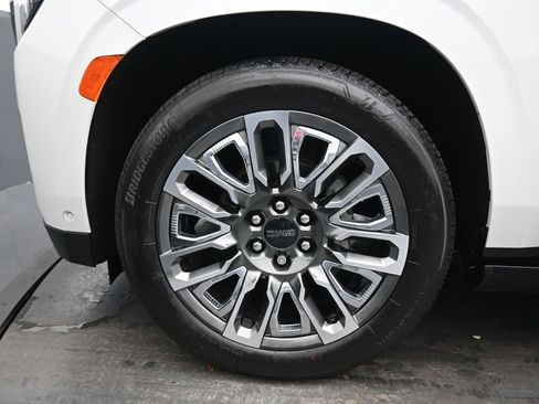 Used 2023 GMC Yukon XL Denali Ultimate image 72