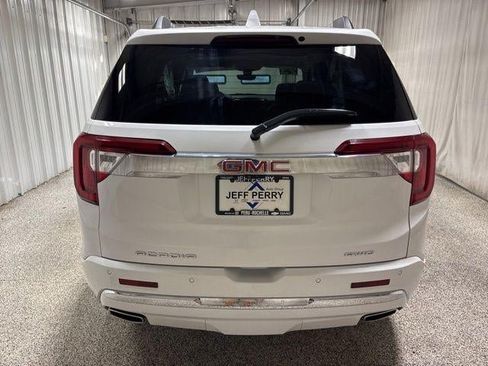 Used 2023 GMC Acadia Denali w/ Denali Ultimate Package AWD/4WD image 5