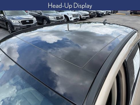 Used 2020 Ford Escape Titanium w/ Titanium Premium Package 2.0 AWD/4WD image 8