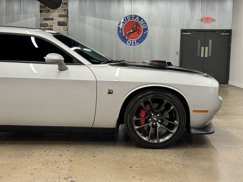 Used 2021 Dodge Challenger R/T Scat Pack w/ Shaker Package RWD image 19