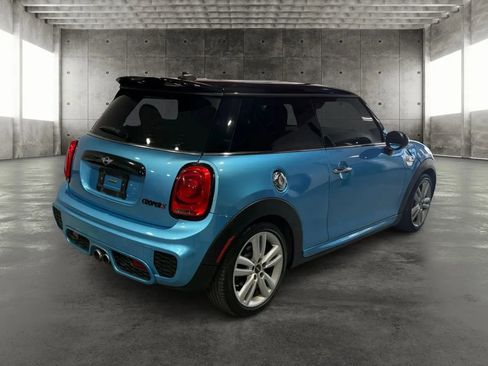 Used 2015 MINI Cooper S image 3