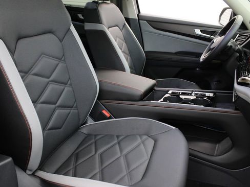New 2026 Volkswagen Atlas Peak Edition AWD/4WD image 22