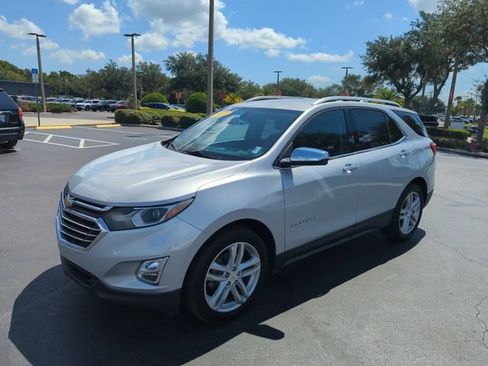Used 2019 Chevrolet Equinox Premier FWD image 14