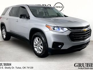 Used 2020 Chevrolet Traverse LS FWD video 1
