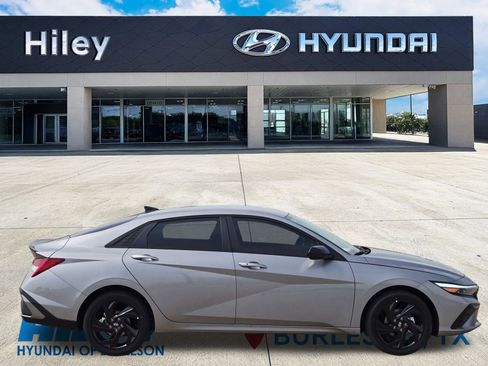 New 2026 Hyundai Elantra Sport image 3