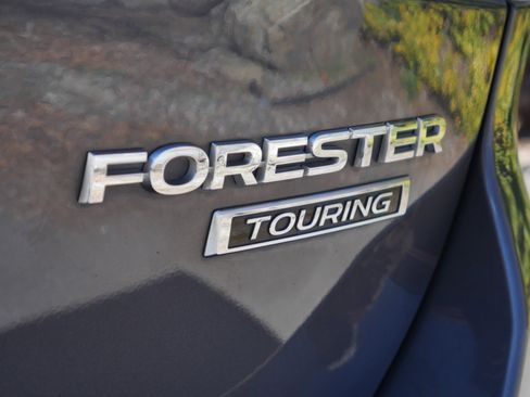 Used 2023 Subaru Forester Touring image 21