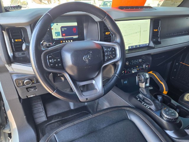 Used 2023 Ford Bronco Badlands w/ Sasquatch Package AWD/4WD image 9