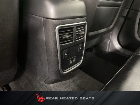Used 2015 Dodge Charger R/T w/ Plus Group RWD image 34