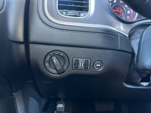 Used 2022 Dodge Charger Scat Pack w/ Plus Group RWD image 18