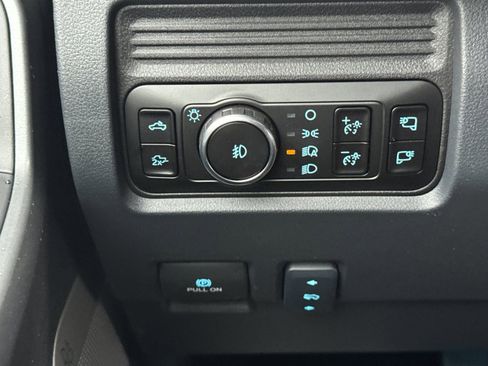 New 2026 Ford F350 Lariat w/ FX4 Off-Road Package image 30