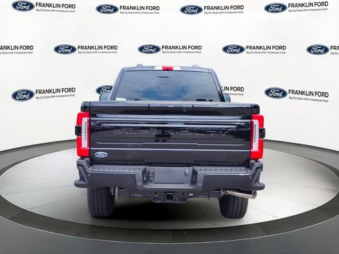 New 2026 Ford F250 Platinum w/ FX4 Off-Road Package AWD/4WD image 4