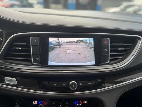 Used 2018 Buick Enclave Essence w/ Trailering Package image 14