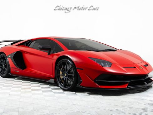 Used 2019 Lamborghini Aventador SVJ AWD/4WD image 9