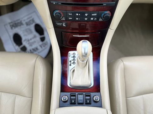 Used 2014 INFINITI QX50 Journey w/ Premium Package image 17