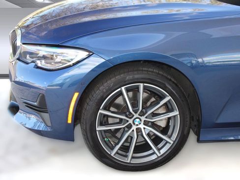 Used 2022 BMW 330i xDrive 330i xDrive image 12